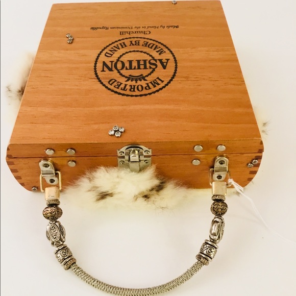 Handmade Cigar Storage Box - Picture 2 of 5